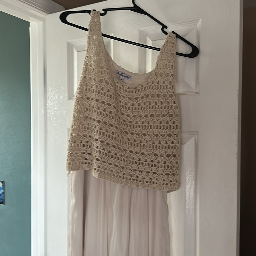 Cream crochet jumpsuit - Magnolia Boutique 
Worn once - Picture 2 of 4